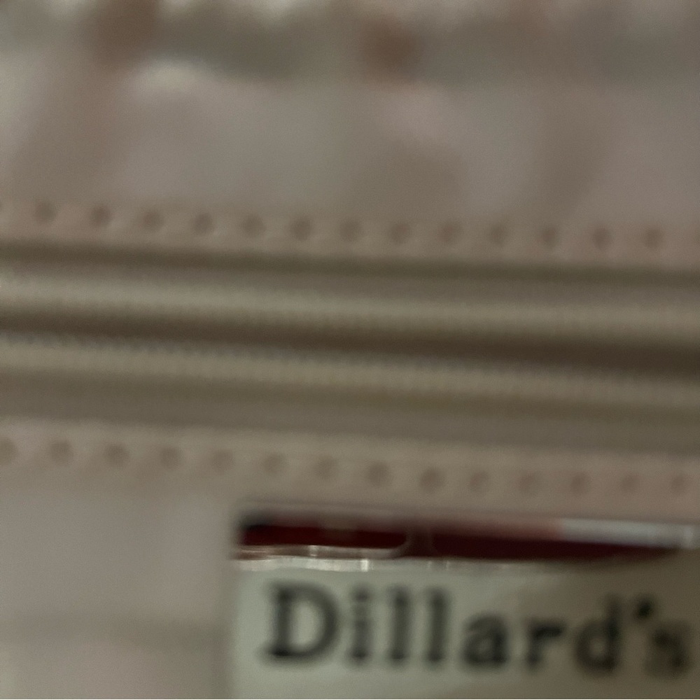 Dillards vintage Leather Ivory Purse
Perforated Diamond Pattern - Picture 12 of 13